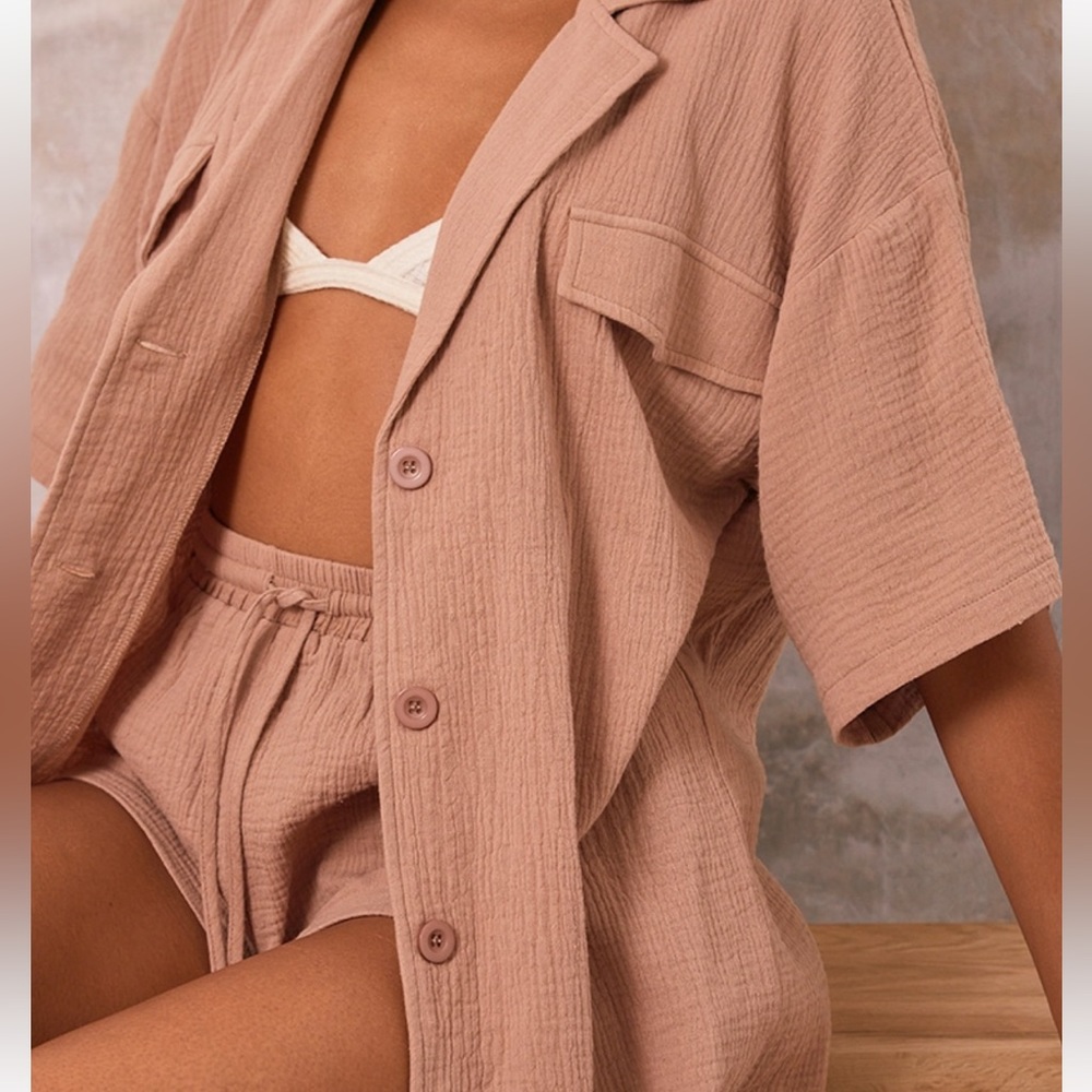 Two piece set